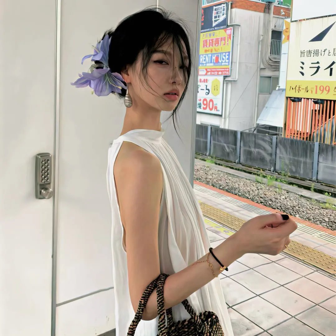 花圃里的蝴蝶